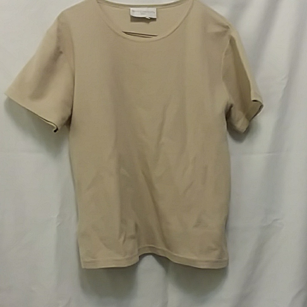 Tee
